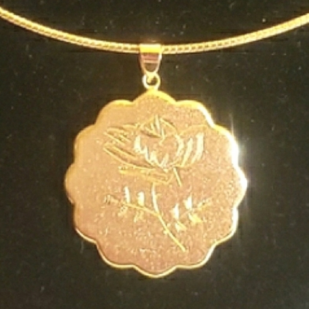 Amita Damascene Gold Plated Pendant and Necklace - Picture 5 of 5